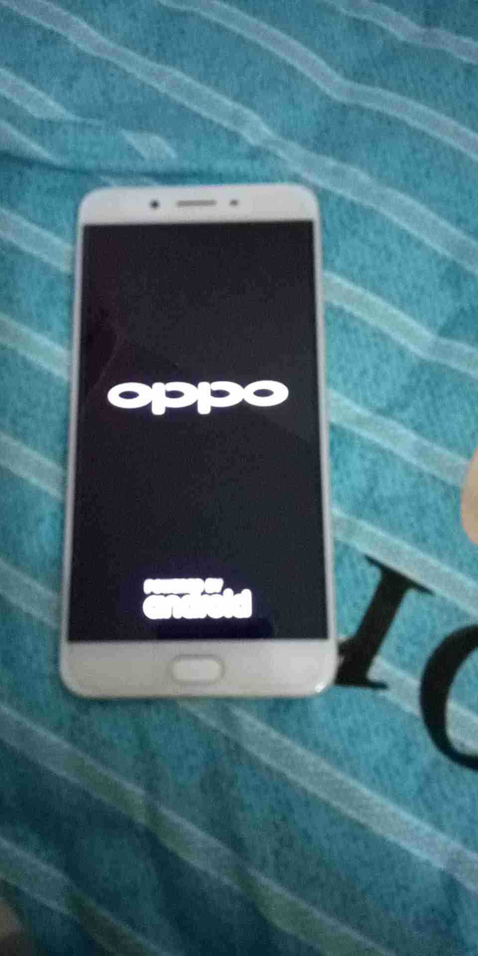 oppo手机自动熄不了屏怎么办-OPPO 手机屏幕不熄屏耗电快还误触？快来看看解决办法