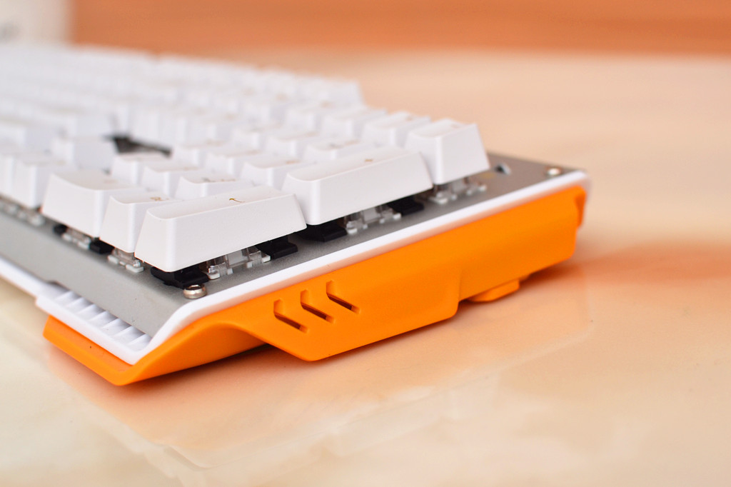 拆键帽工具怎么用_拆键帽教程_键帽怎么拆